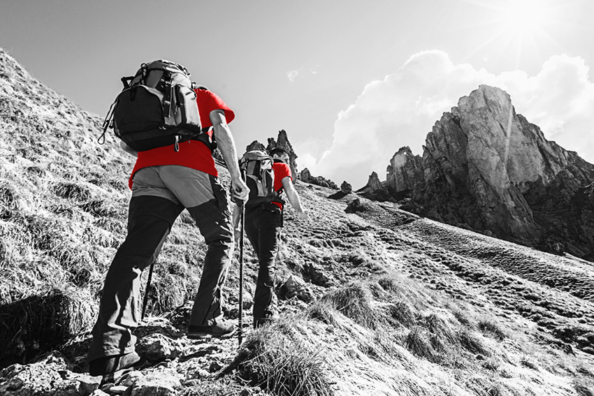 Bei uns findest du deine Ausrüstung fürs Wandern und Deine Outdoor Aktivitäten