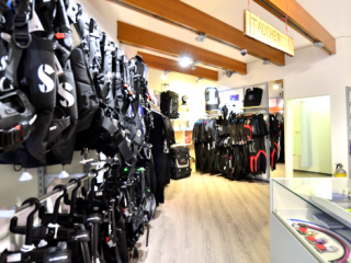 Ein Blick in unseren Tauchshop - Sport Kaindl München