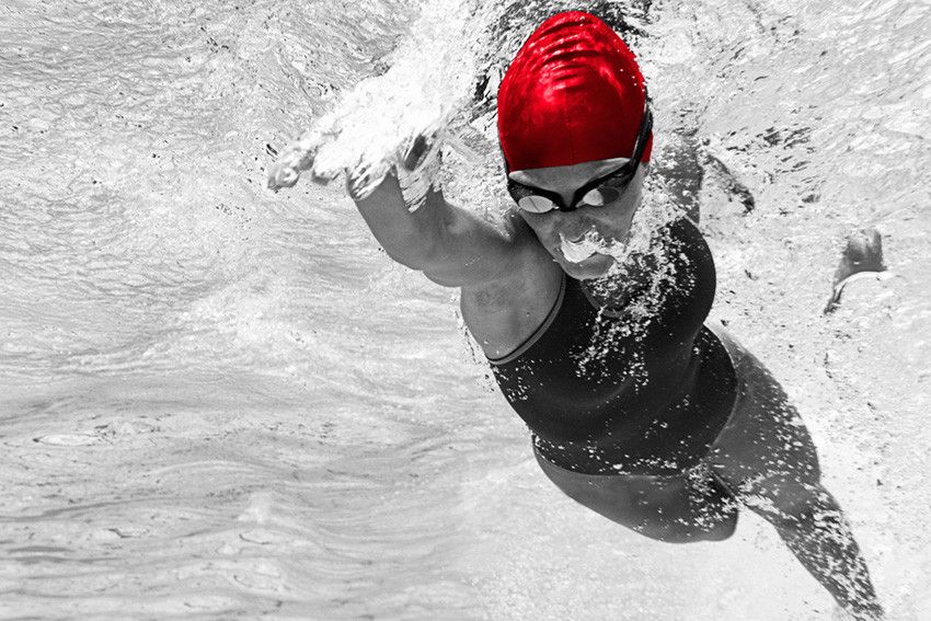 Schwimm und Badespaß geht zu jeder Jahreszeit und mit Shorty und Neoprenanzügen kann man die Freiwasser Saison verlängern.